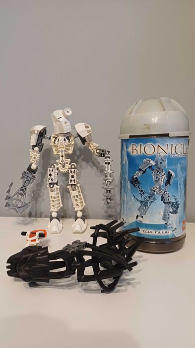 Używany Bionicle Toa Nuju