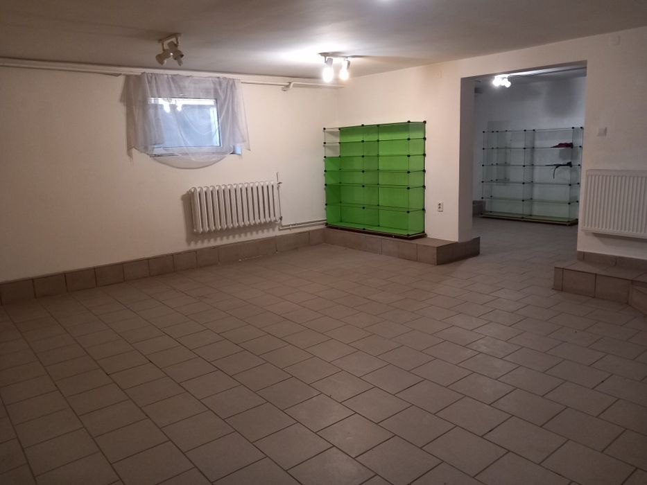 Wynajmę  lokal  73m2