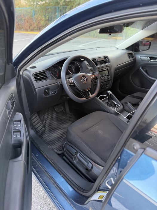 Jetta 2015 2benz АВТОМАТ