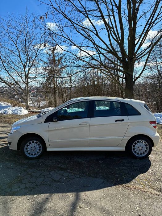 Мерседес B180 CDI