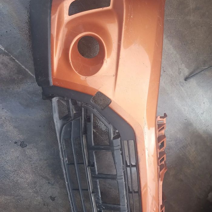 Para-choques frente Suzuki Vitara⁸