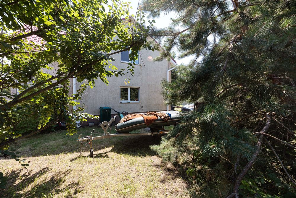 Без% Продається двоповерховий чотирикімнатний будинок дім, Лебедівка.