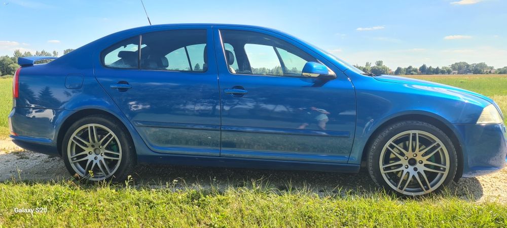 Skoda octavia 2.0 tfsi vrs 200 koni klimatronik fotele grzane