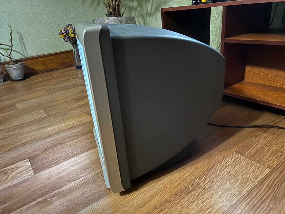 Кольоровий телевізор Філіпс Philips 21PT5221/60