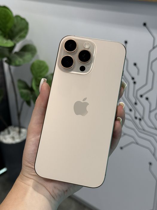 Гарантія • iPhone 16 Pro Max • Desert Titanium • 256Gb • 94%Акб • Оплата частинами