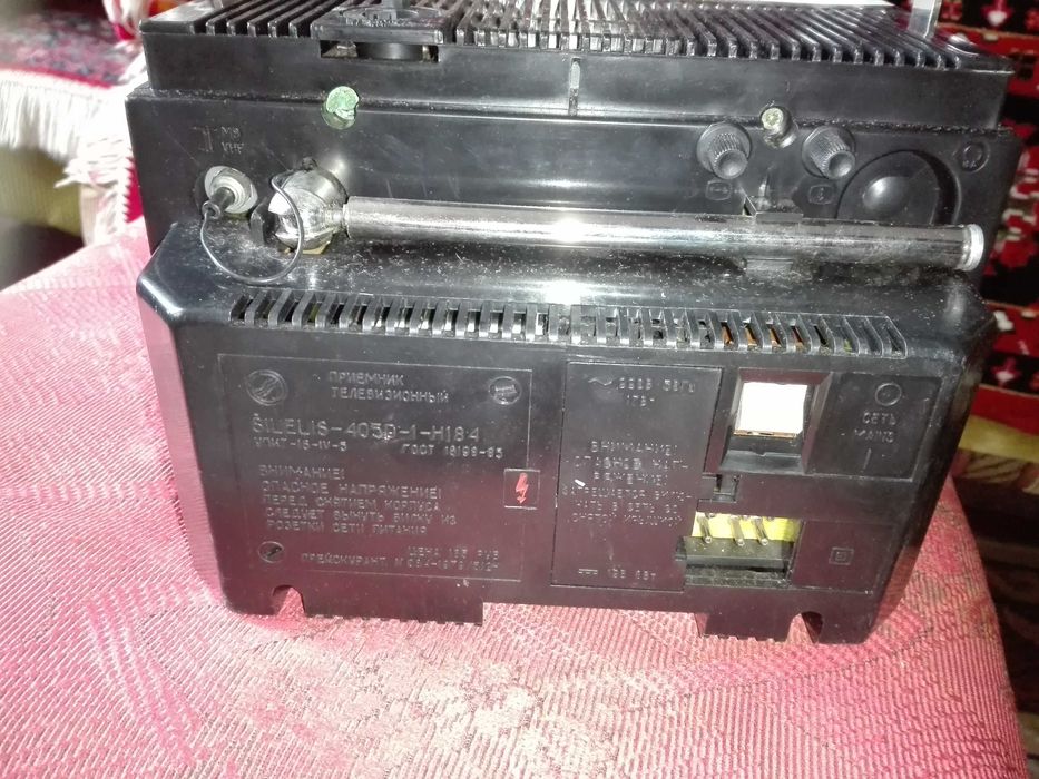 Телевизор автомобильный 12\220