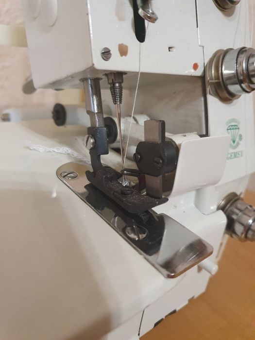 Оверлок рабочий GEMSY