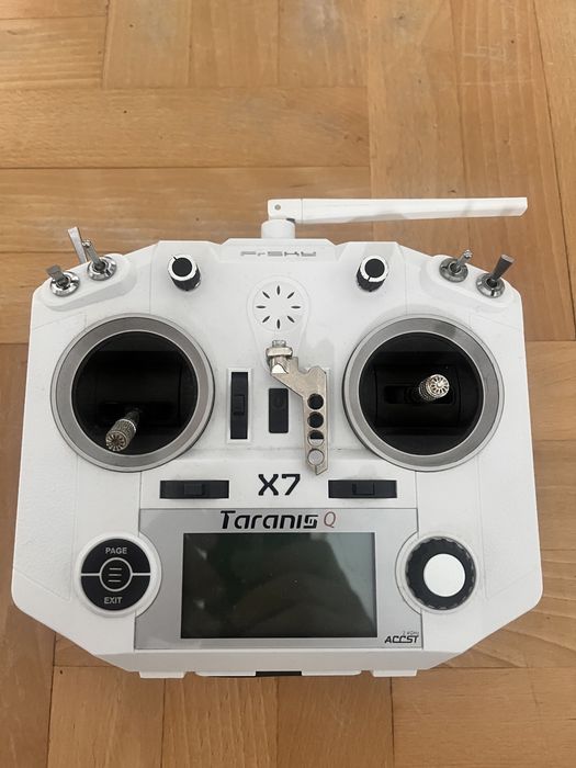 Kontroler FPV/ RC - FrSky Taranis Q X7