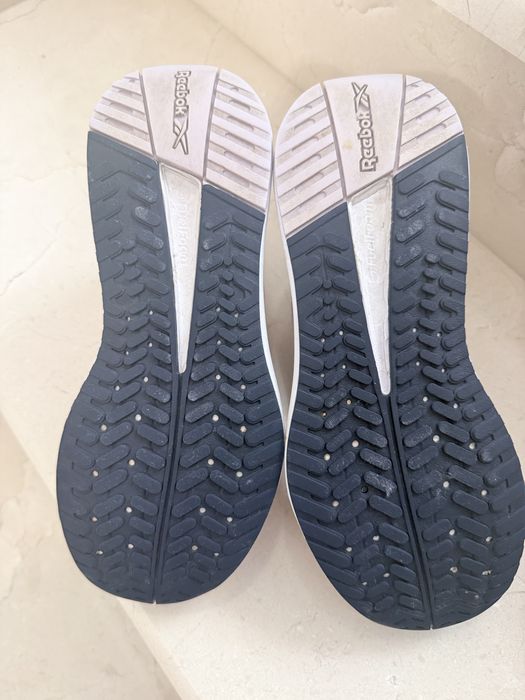 Продам кросівки Reebok