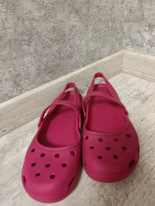 Жіночі крокси(шльопанці )_Crocs Shayna Mary Jane