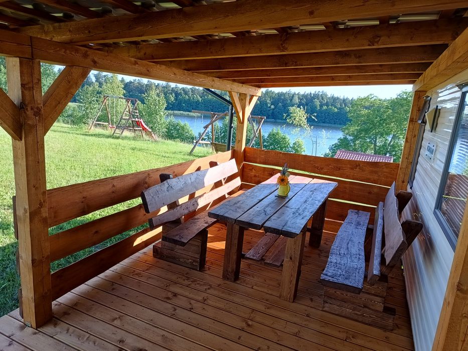 Domek nad jeziorem, balia, las, wakacje, klimatyzacja, wolne terminy