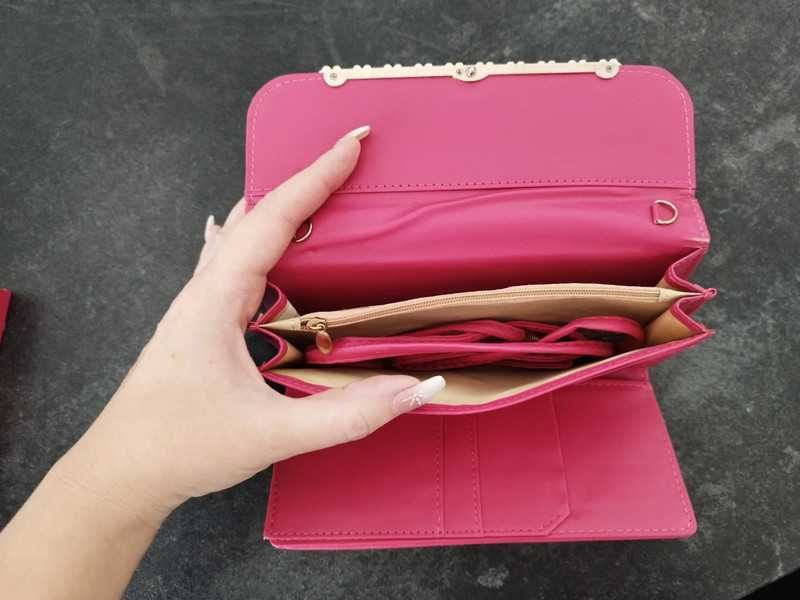 Portfel różowy, nowy, nieużywany