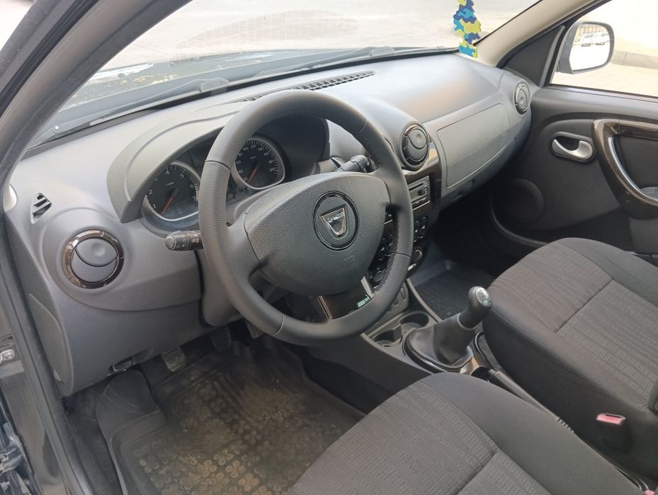 Свіжопригнана Dacia Duster 1,5 dci