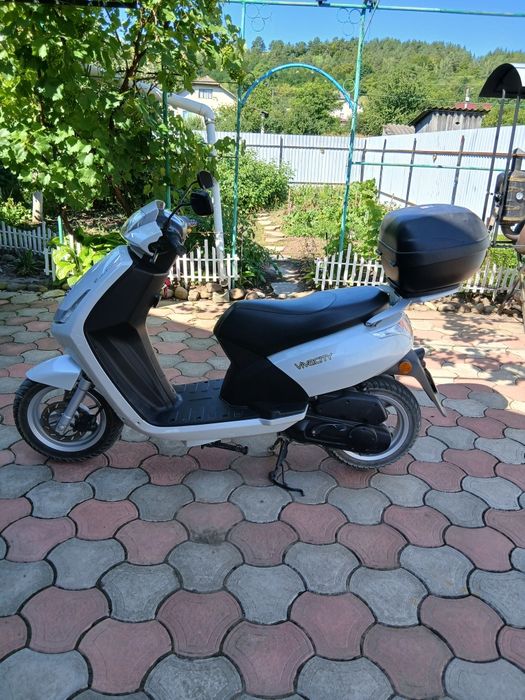 Продам або обміняю скутер на авто