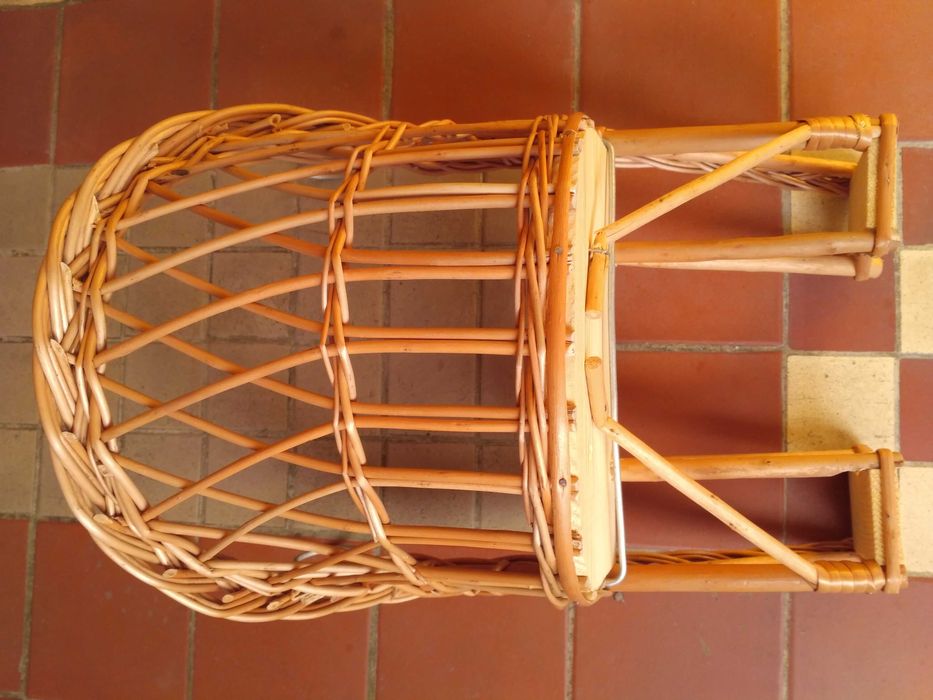 Fotelik na rower dla lalek zabawka dla dzieci wiklina