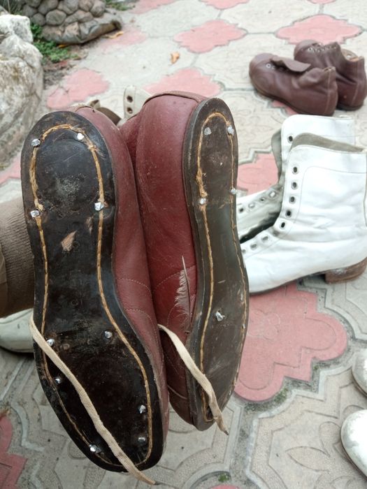 Ботинки для коньков