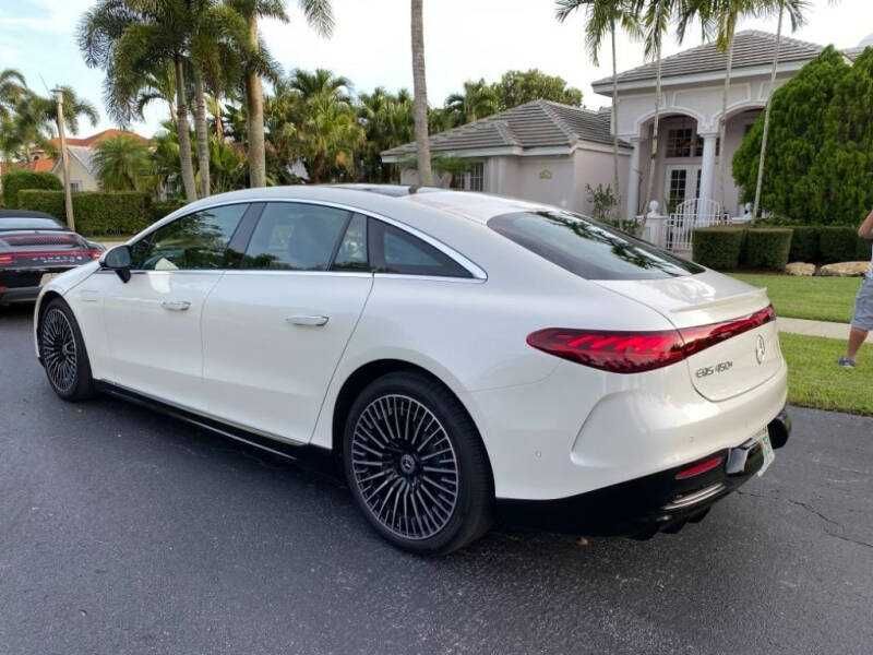 2022 Mercedes-Benz EQS