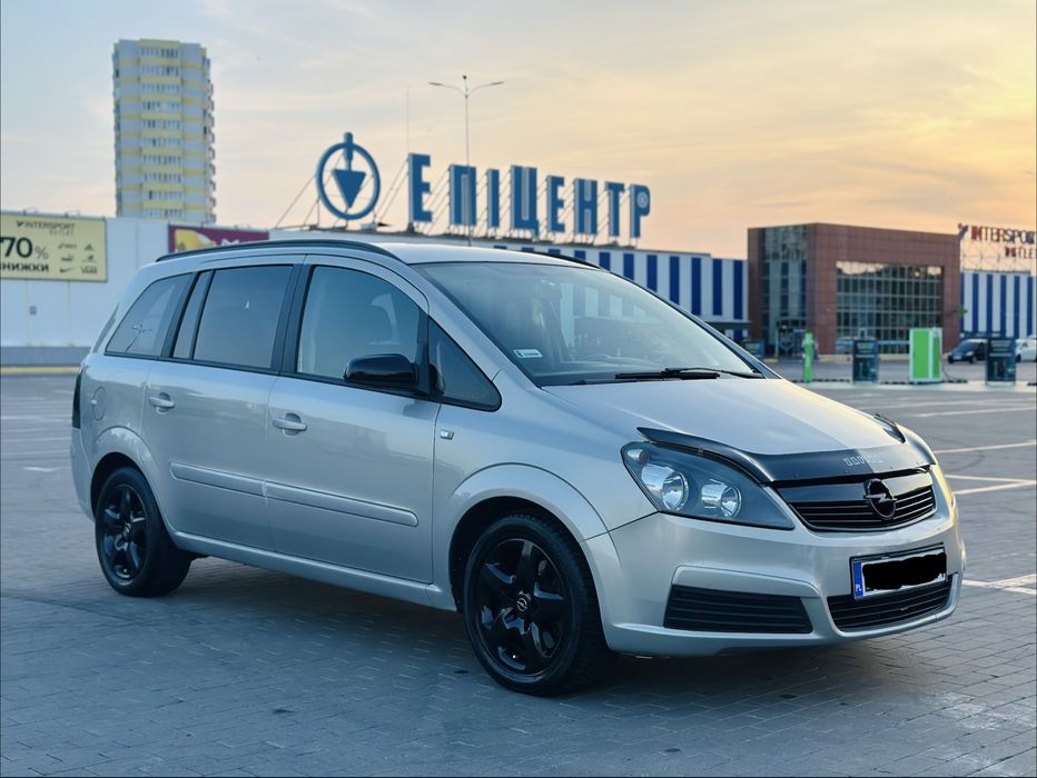Продам Opel Zafira 1.9 турбо дизель