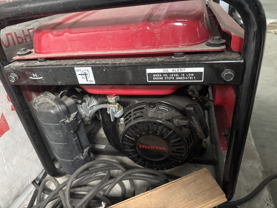 Генератор Honda EP2500CX
