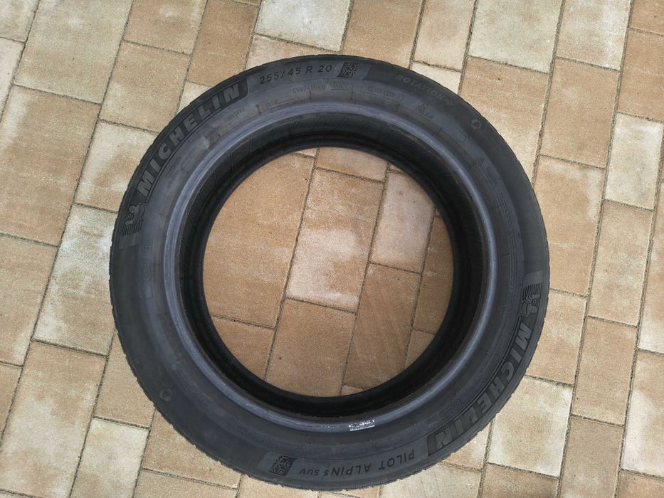 Opony zimowe Michelin Pilot Alpin 5 suv  255/45 R 20