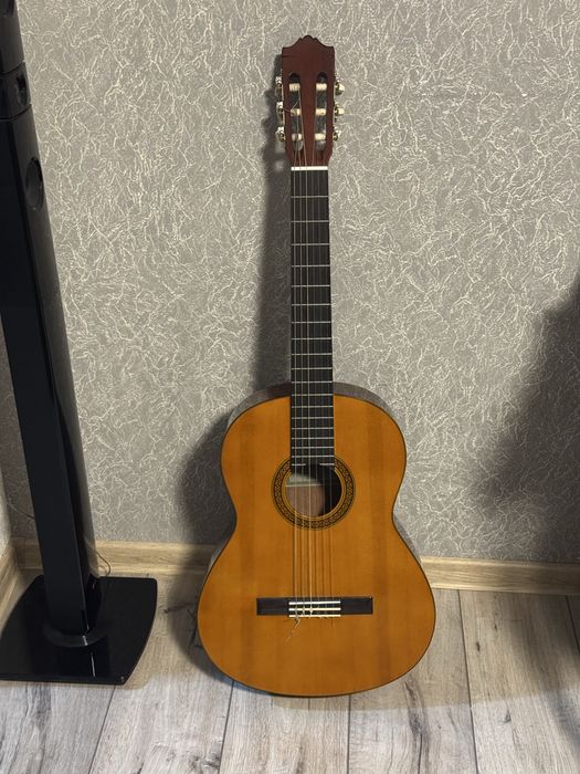 Гитара Yamaha CG-100A