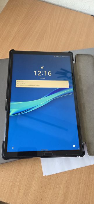 Lenovo tab m10 fed plus