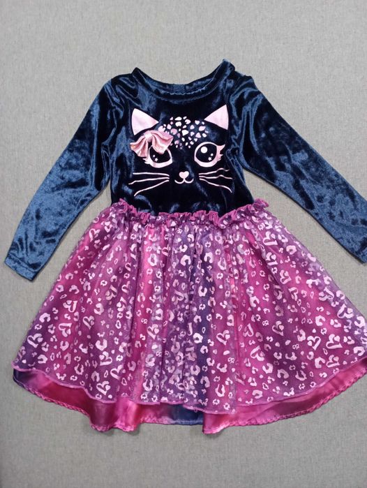 Сукня святкова на 3-4 роки