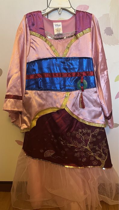 3 Vestidos princesas Disney Carnaval 5/6 anos