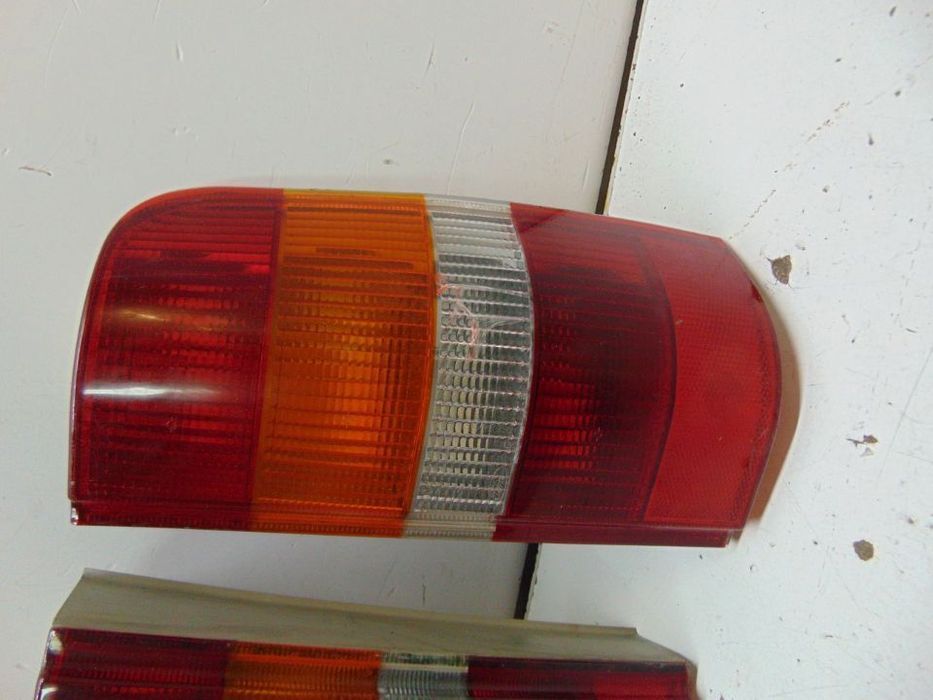 Ford escort van carrinha comercial farolins traseiros