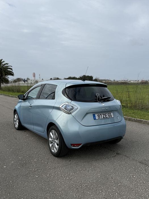 Renault Zoe - 2013 - COM BATERIA