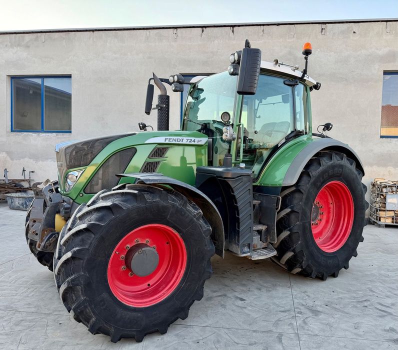 Fendt 724 SCR Profi  Nowe opony!