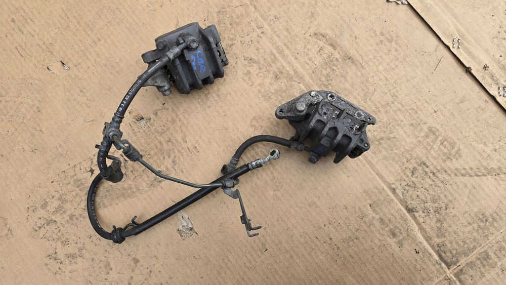 honda cbr 600rr 2008r zaciski przednie