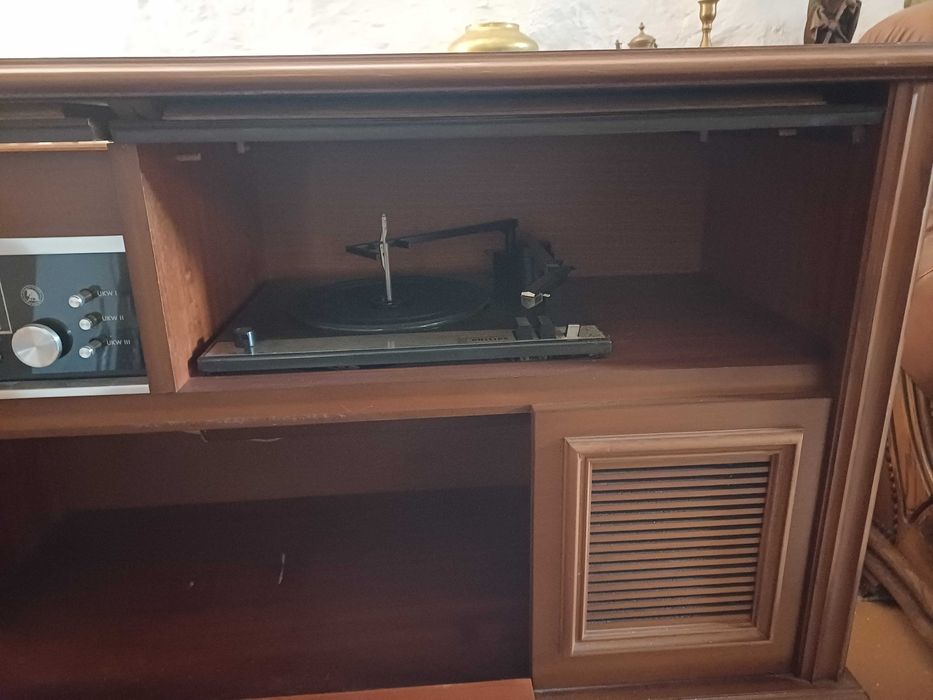 Radio z adapterem Philips 22 RF