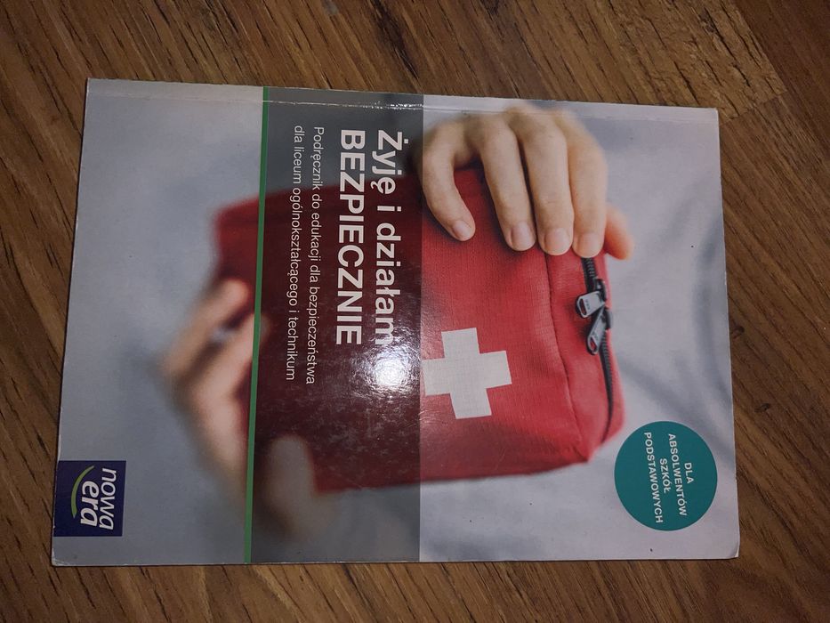Podręcznik EDB - „Żyję i działam bezpiecznie”