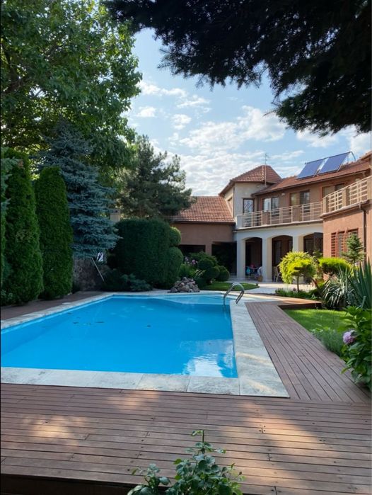 House by the address st. Kulikovo pole pl Oktyabrskoy revolyutsii pl (area 550 m²) - Atlanta.ua - photo 2