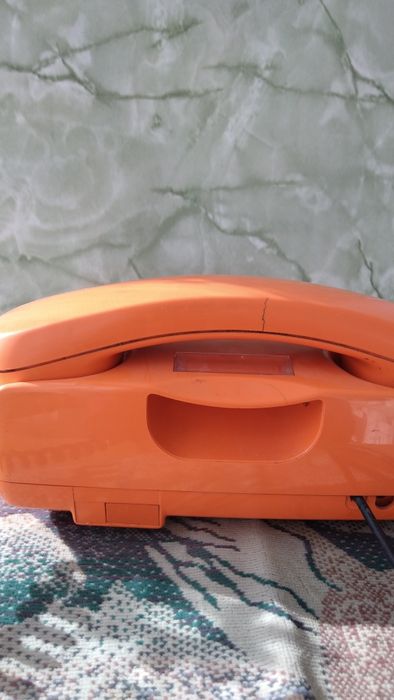 Продам телефон на запчастини