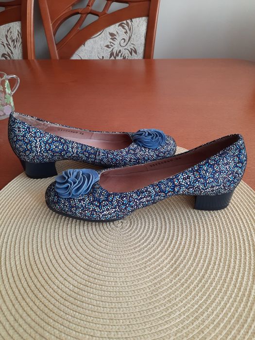 Buty damskie czulenka Eksbut skóra