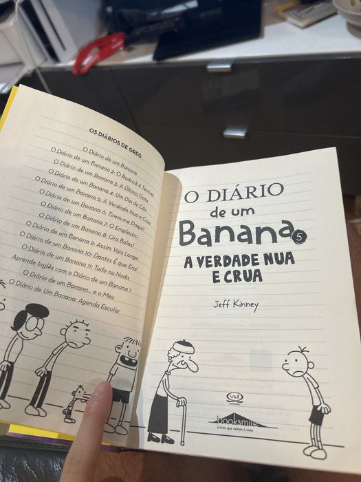 O Diario de um Banana ( A verdade nua e crua) roxo