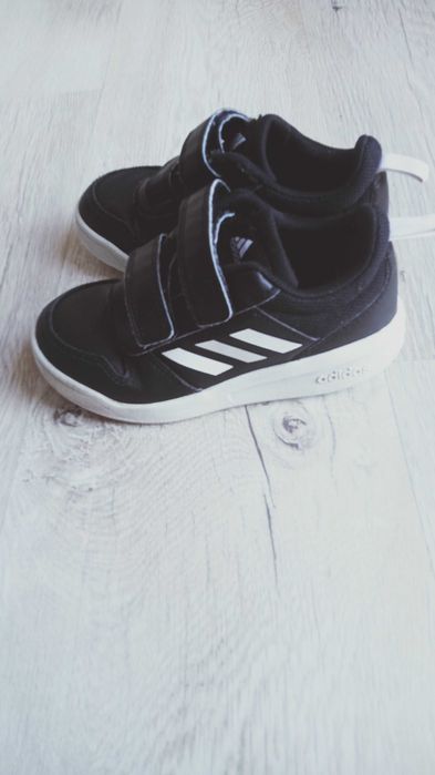 Buty Adidas r. 28 Długość wkładki 18 cm