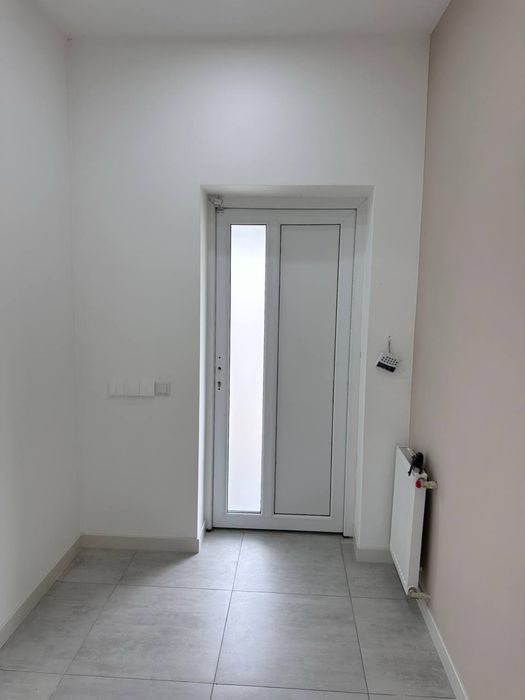 Продається будинок з ремонтом 216 м2  на 8 сотих,Калуське шосе
