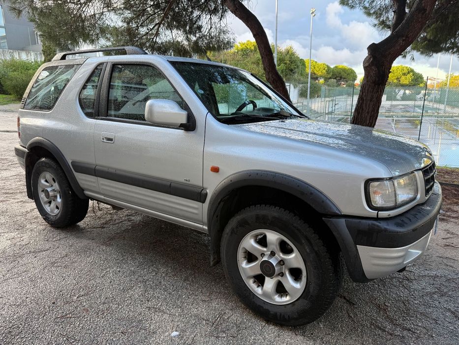 Opel Frontera 2.2 DTi Sport