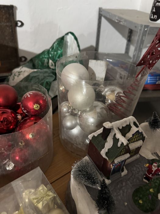 Varios lotes de 50 Bolas decorativas de Natal