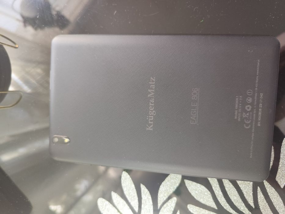 Sprzedam tablet Kruger&Matz Eagle 806 w stanie idealnym!