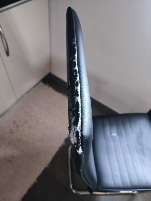 2 Cadeiras de jantar - Valor total