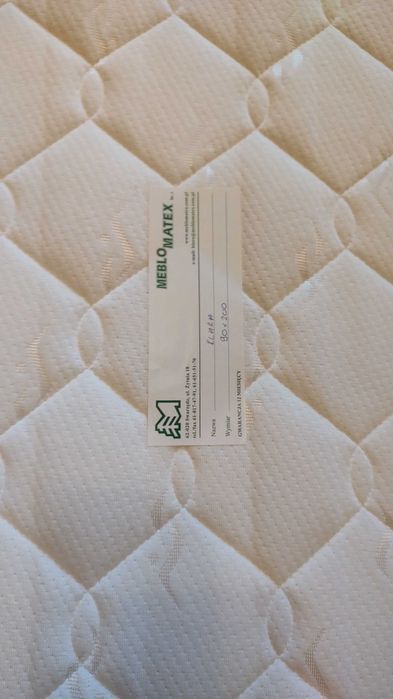 Łóżko pojedyńcze