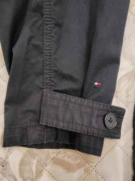 Casaco preto Tommy Hilfiger tam. XL em excelente estado