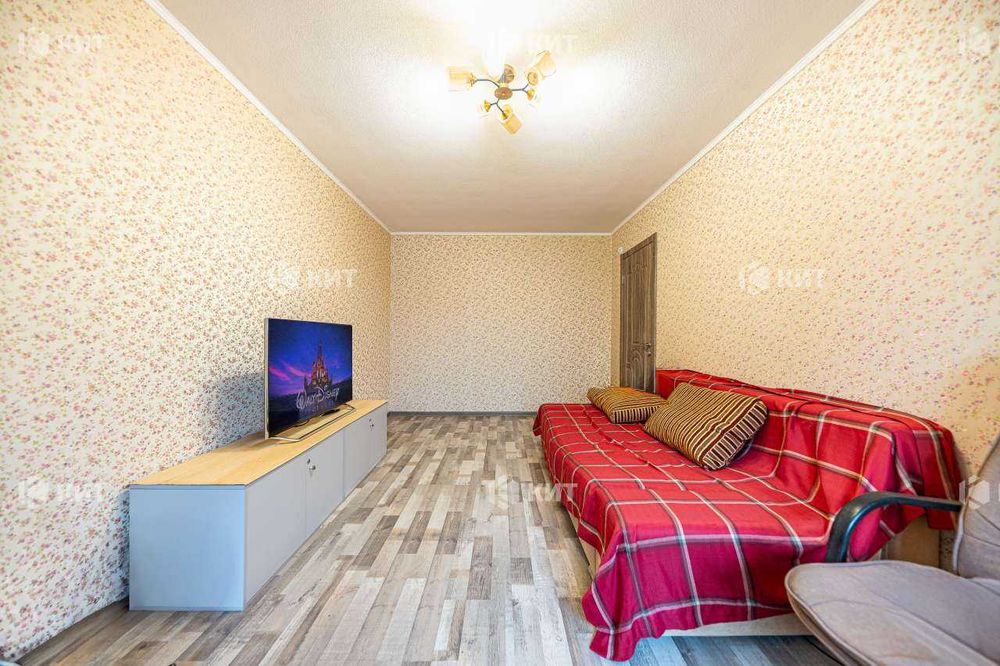 2к.45м2 Центр (Научная, Ботанический сад, ул. Европейская 12) 130974