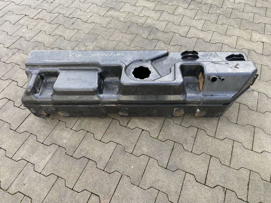 Zbiornik adblue Scania R euro 6 pod ramę ad blue