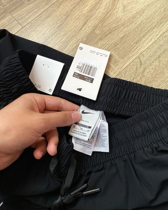 Штани Nike Air нейлонові з рефлективним лого