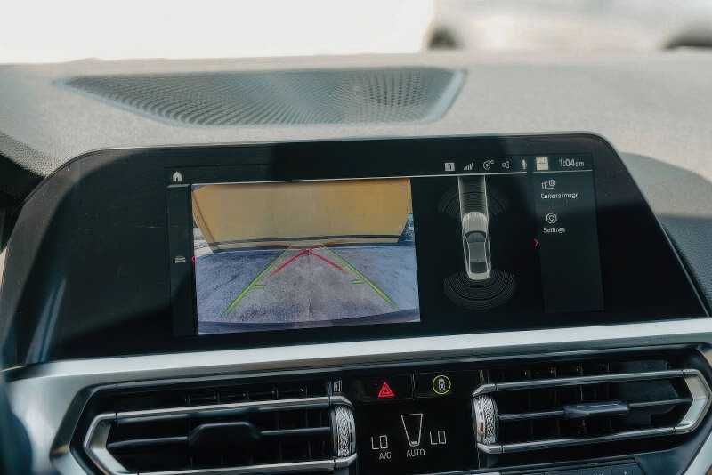 2021    BMW    M4